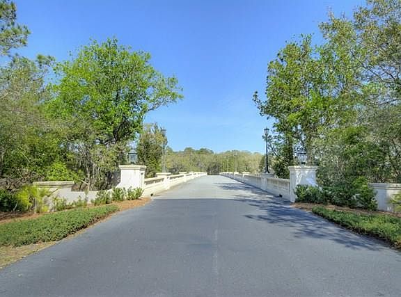 3rd image of 403 Hawkins Island Dr