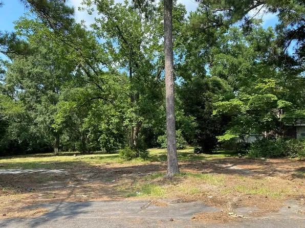 1368 Springdale Dr, Orangeburg, SC 29118