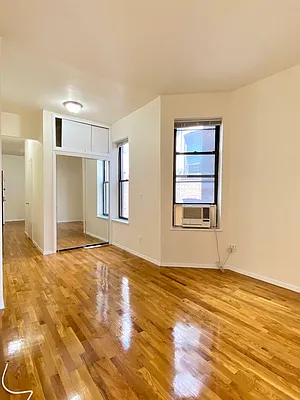 Rented by Oxford Property Group | media 5