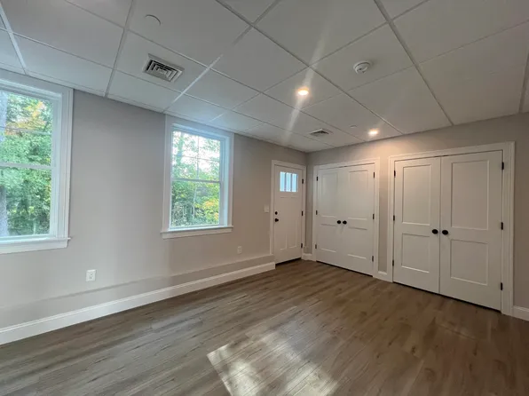 40 Juniper Lane, Portsmouth, NH 03801