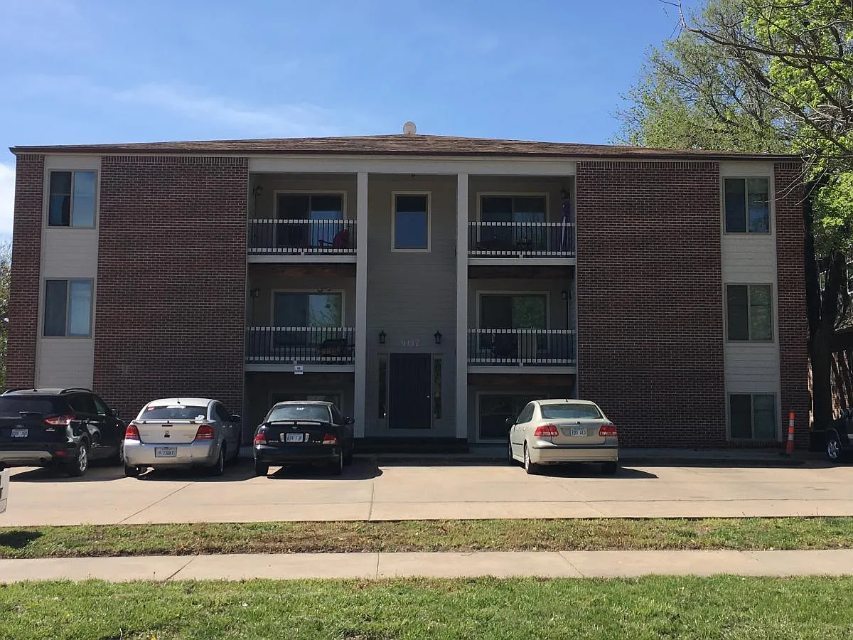 907 Vattier Street — Photo 3