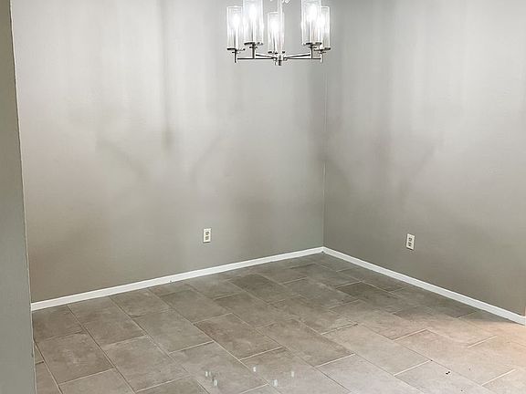 4th image of 12226 Forsythe Dr
