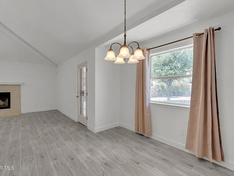 6541 Dakota Ridge Dr — Photo 10