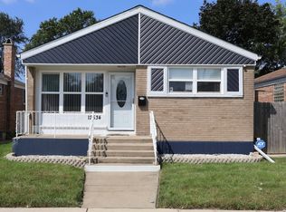 12534 S Lincoln St, Calumet Park, IL 60827