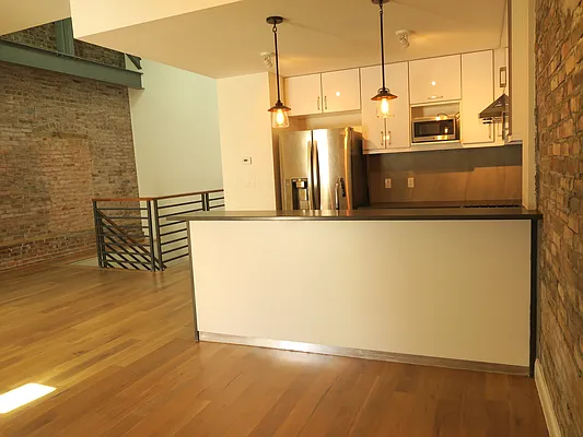 Rented by Alexander Hidalgo, Inc. | media 17