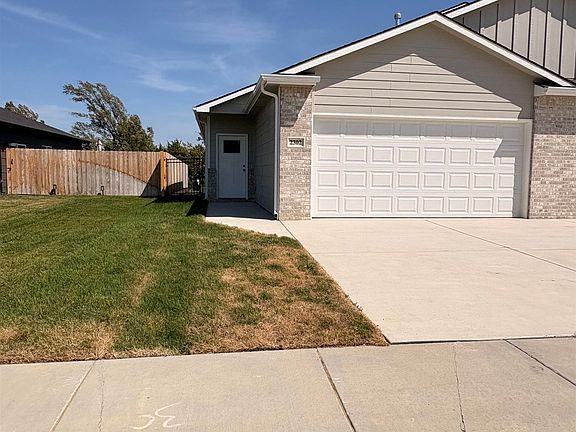 3rd image of 2302 S Horseback St