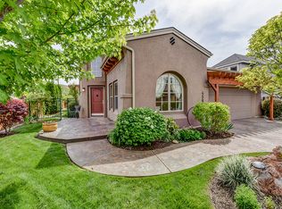 4586 N Mackenzie Ln, Boise, ID 83703