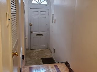 313 S Juniper St, Philadelphia, PA 19107