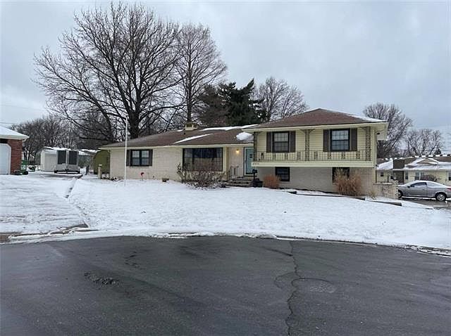 2nd image of 8950 E 60th St