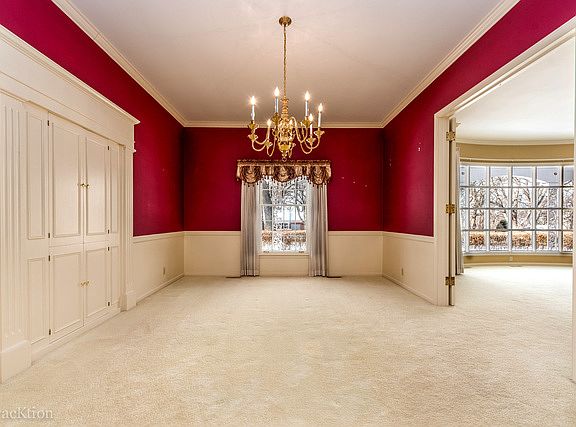 5th image of 406 Rollingwood Ln