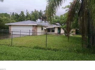 201 Riverview Rd, Fort Myers, FL 33905