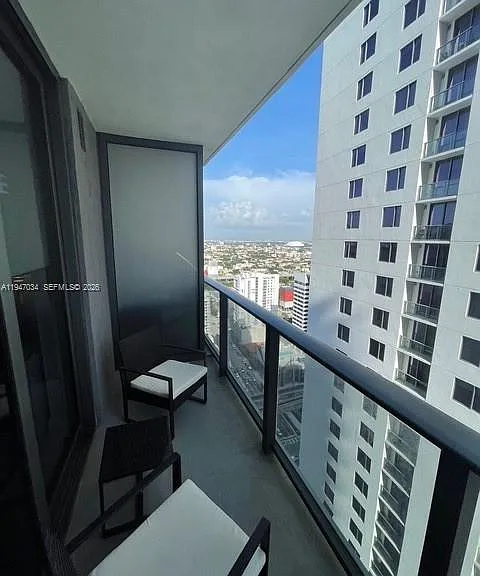 55 SW 9th St #3209 — Photo 2