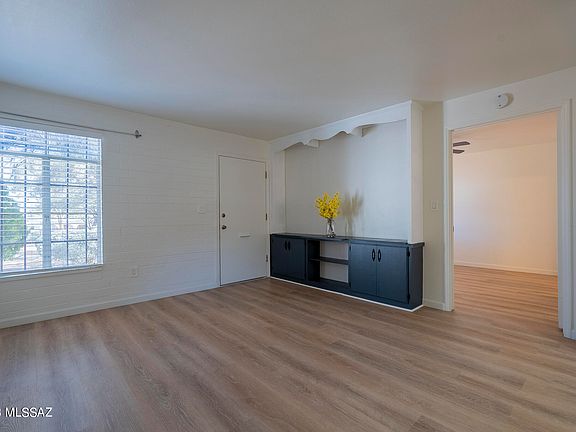 5th image of 274 S Paseo Quinta APT B