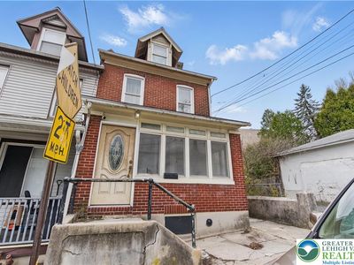 14 S Bradford St, Allentown, PA, 18109