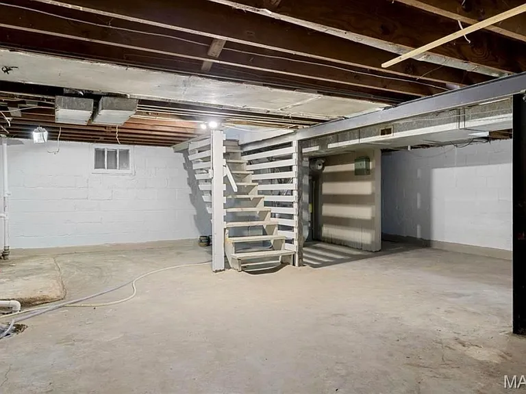 9533 Muriel Ave — Photo 22