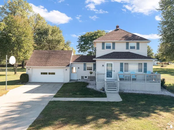 4525 Section Rd, Ottawa Lake, MI 49267