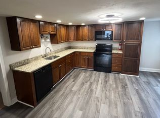 24 Ash St #2, Spencer, MA 01562