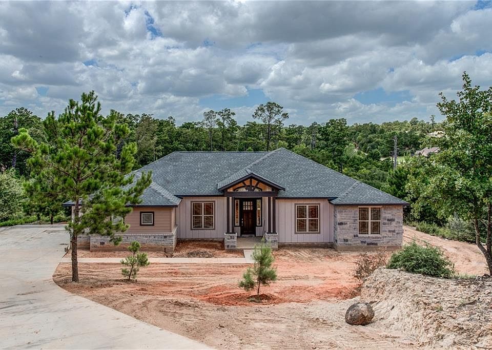 1st image of 194 Manawianui Dr