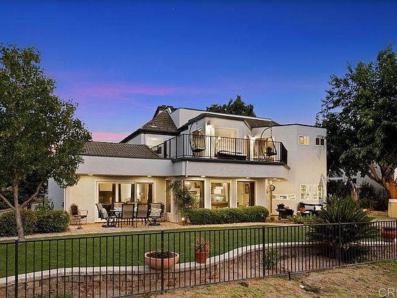 3rd image of 15548 Indian Head Ct