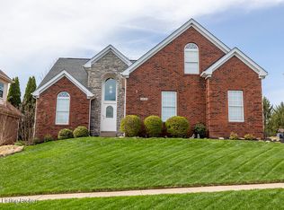4418 Saratoga Woods Dr, Louisville, KY 40299