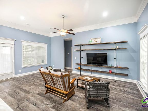 2nd image of 307 Ledford Way