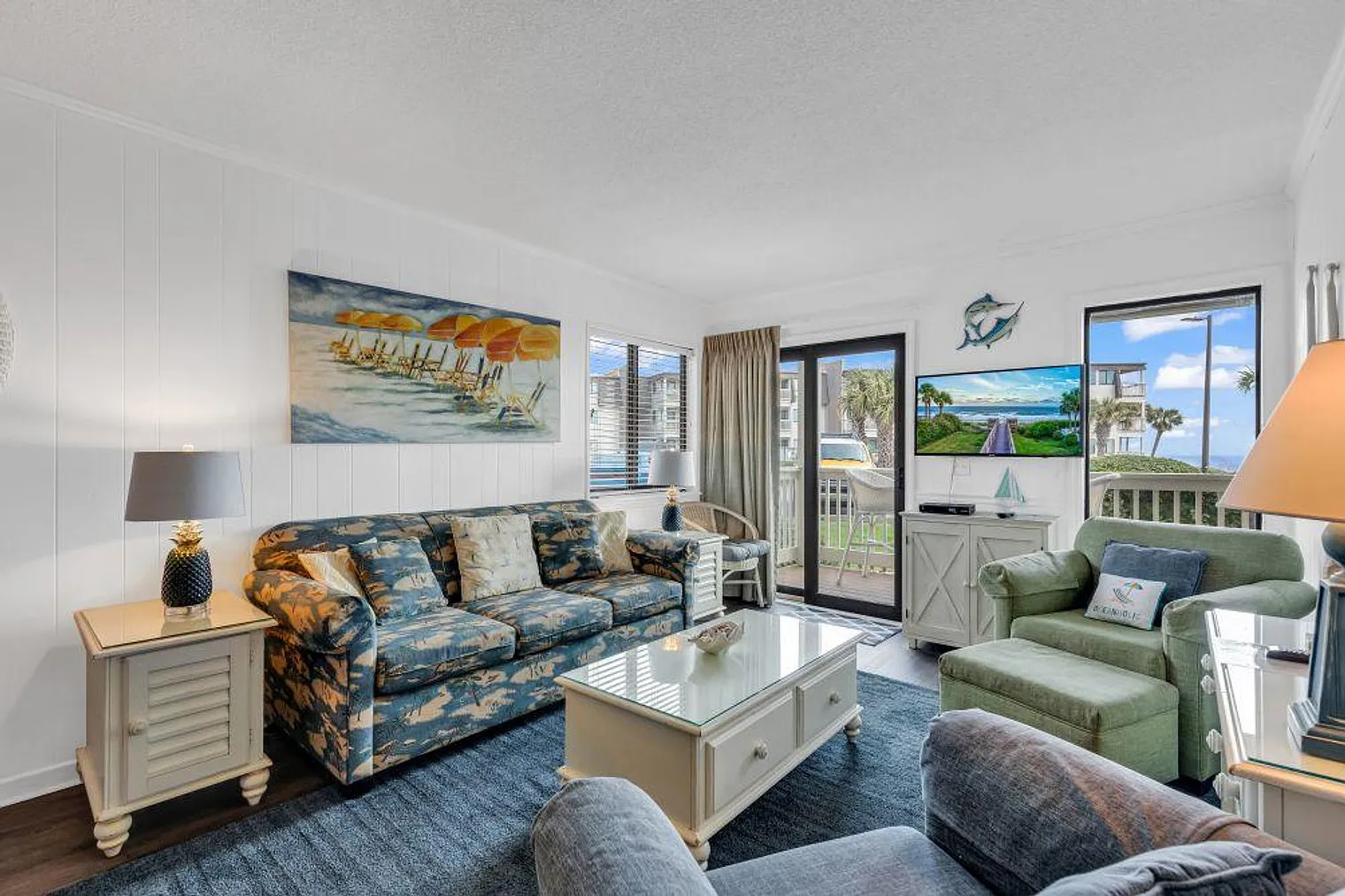 2 bed, 2.0 bath, 839 sqft, $2,899 — Photo 1