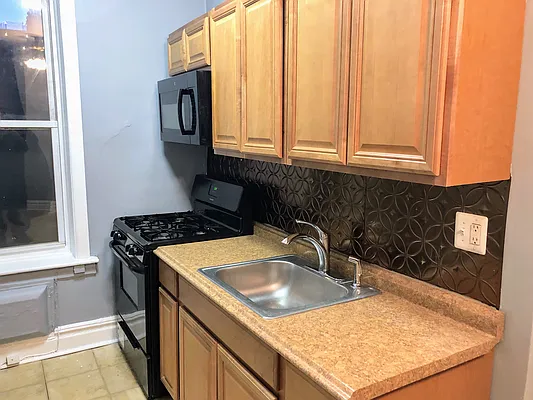 Rented by Coldwell Banker Reliable Real Estate | media 9