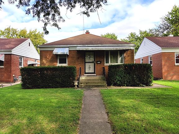 2nd image of 200 Earl Ave