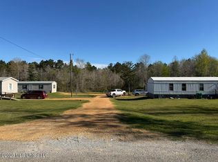 1404 Gene Rd SW, Bogue Chitto, MS 39629