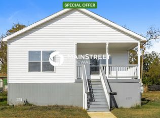 1825 N Ctr, San Antonio, TX 78202