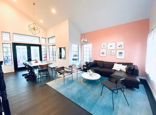 101 Lawrence Rd, Alameda, CA 94502