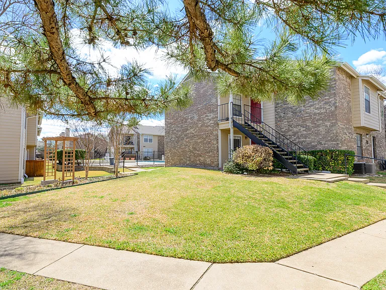 4748 Old Bent Tree Ln #201 — Photo 22
