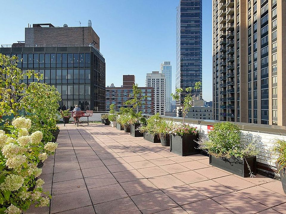 1st image of 155 W 68th St APT 608