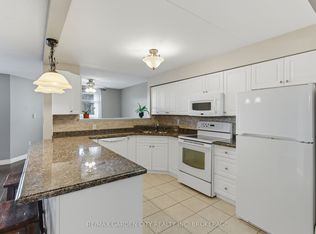 4658 Drummond Rd #230, Niagara Falls, ON L2E 7E1