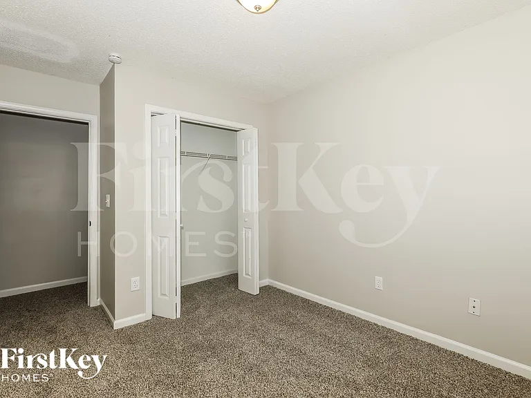 2411 Brianna Dr — Photo 14