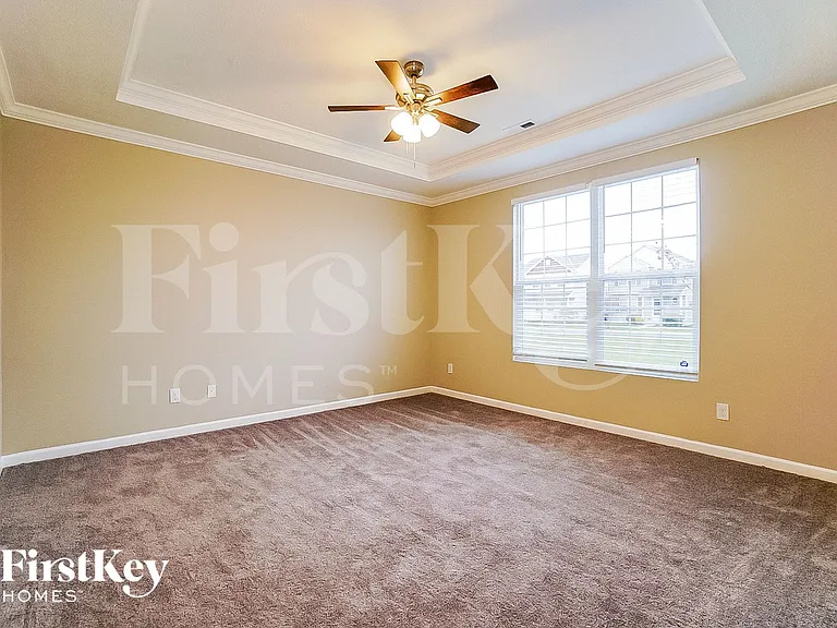 5679 Battle Creek Way — Photo 8