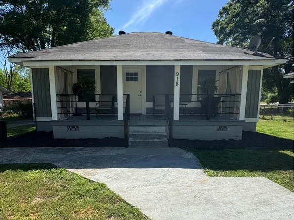 918 8th St, Lancaster, SC 29720