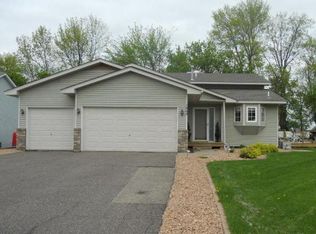 1305 5th St NE, Buffalo, MN 55313