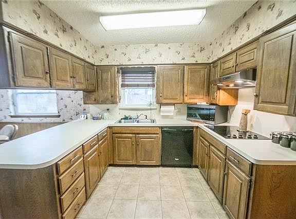 3rd image of 4222 Elmgrove Ct
