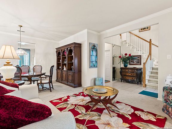 5th image of 931 Hedgestone Dr