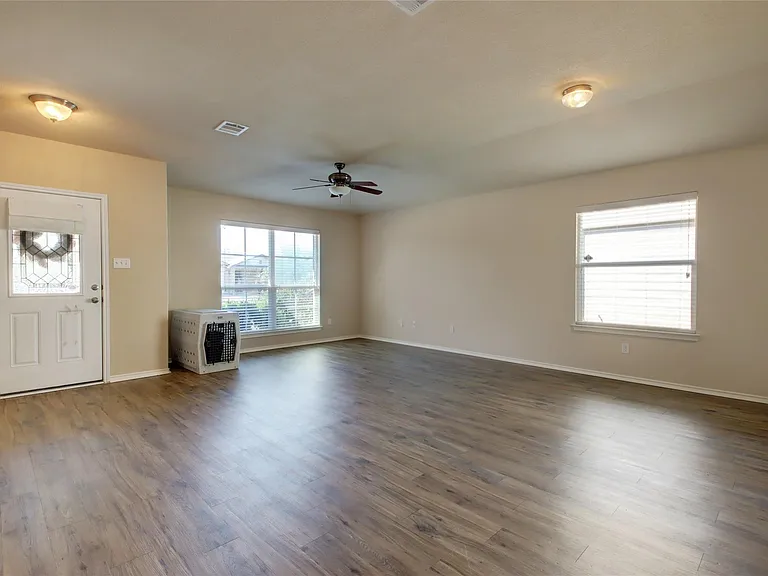 2731 Herrington Cv — Photo 17