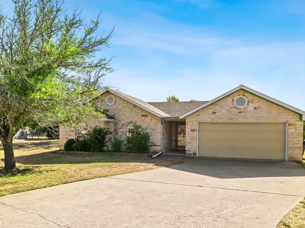 300 Dove Trail, Bertram, TX 78605