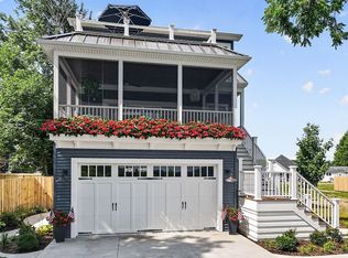 6031 E Pickwick Rd, Syracuse, IN 46567