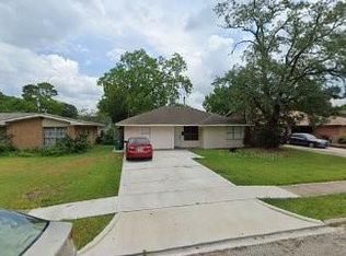 2702 Tidewater Dr, Houston, TX 77045