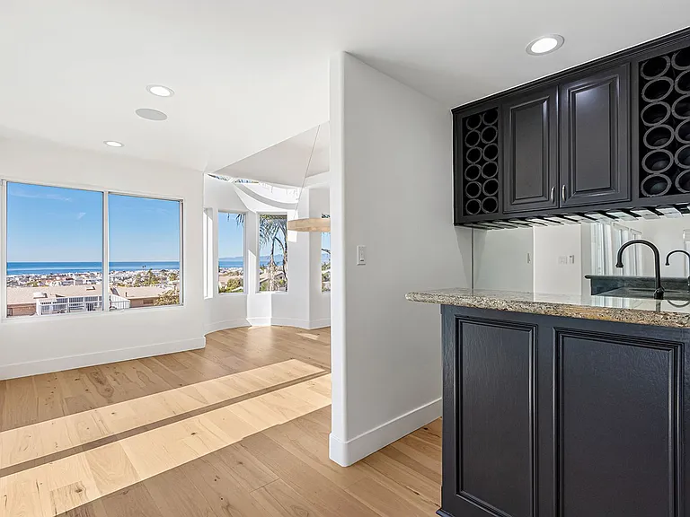 204 N Poinsettia Ave — Photo 5