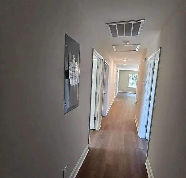 302 Hawaii Ave #D — Photo 9