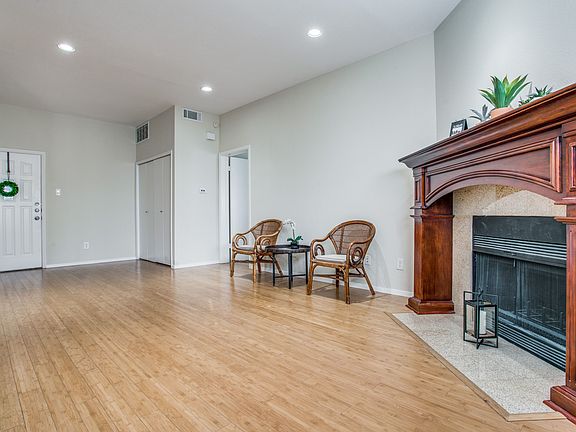 4203-holland-ave-dallas-tx-16-High-Res-12.jpg