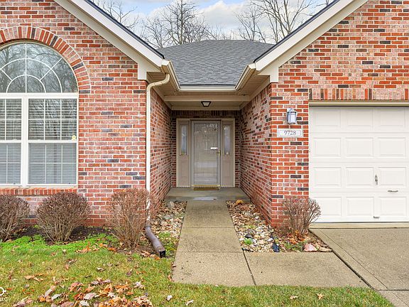 4th image of 9728 Woodsong Way