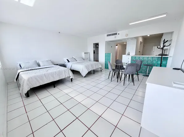 100 Lincoln Rd, Miami Beach, FL