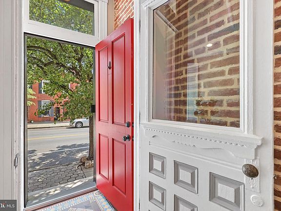3rd image of 3404 Toone St